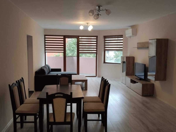 Дава се под наем Тристаен апартамент в Бургас, Възраждане - 100 кв.м за 500 € - Снимка #1