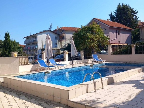 Двустаен апартамент в Обзор - 72 кв.м за 903 €/кв.м - Снимка #1