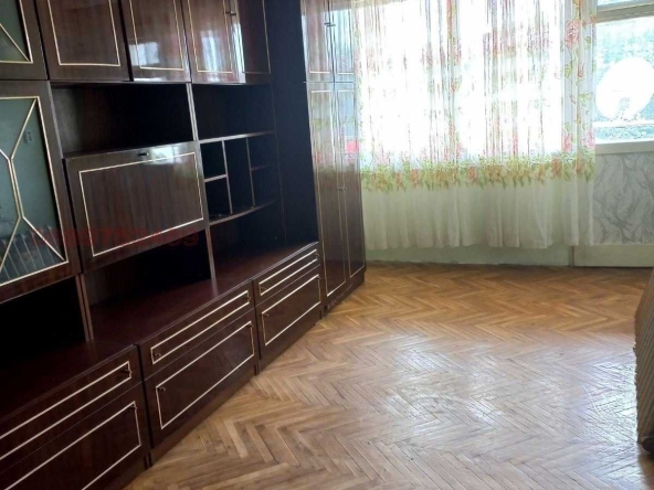 Двустаен апартамент в Плевен, Широк център - 82 кв.м за 1159 €/кв.м - Снимка #1