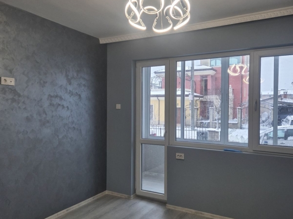 Етаж от къща в Каварна - 170 кв.м за 720 €/кв.м - Снимка #1