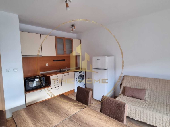 Дава се под наем Двустаен апартамент в Варна, Колхозен пазар - 52 кв.м за 550 € - Снимка #1