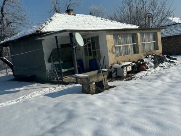 Къща в с. Тръстиково, Област Варна - 67 кв.м за 274 €/кв.м - Снимка #1