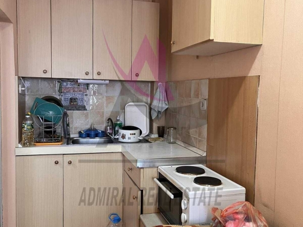 Дава се под наем Едностаен апартамент в Варна, Левски - 31 кв.м за 275 € - Снимка #1