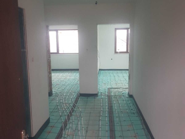 Къща в с. Крумово, Област Пловдив - 264 кв.м за 1213 €/кв.м - Снимка #1