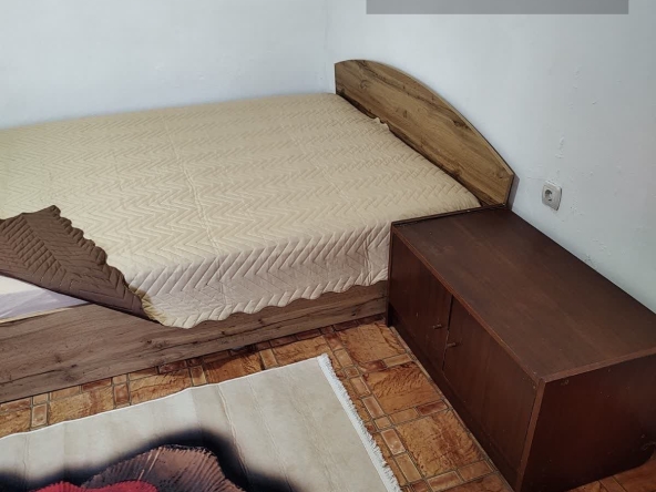 Дава се под наем Двустаен апартамент в Пловдив, Христо Смирненски - 40 кв.м за 204 € - Снимка #1