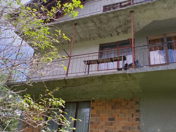 Къща в с. Брестовица, Област Пловдив - 70 кв.м за 1143 €/кв.м - Снимка #1