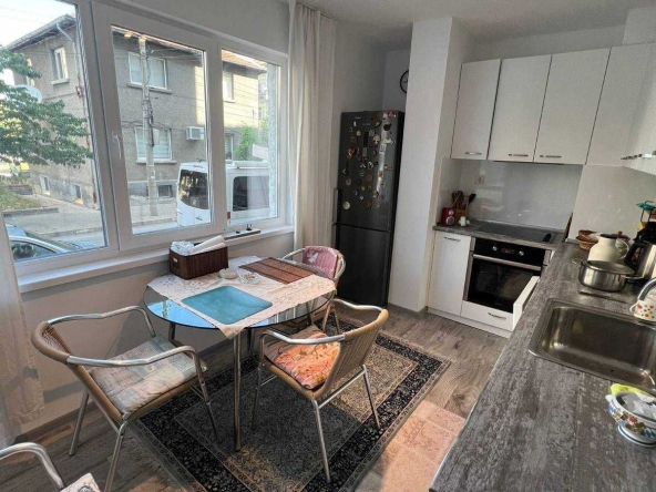 Двустаен апартамент в Асеновград - 62 кв.м за 1452 €/кв.м - Снимка #1