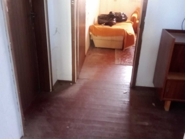 Етаж от къща в Сандански - 90 кв.м за 312 €/кв.м - Снимка #1