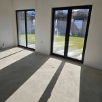 Къща в с. Марково, Област Пловдив - 272 кв.м за 1030 €/кв.м - Снимка #1