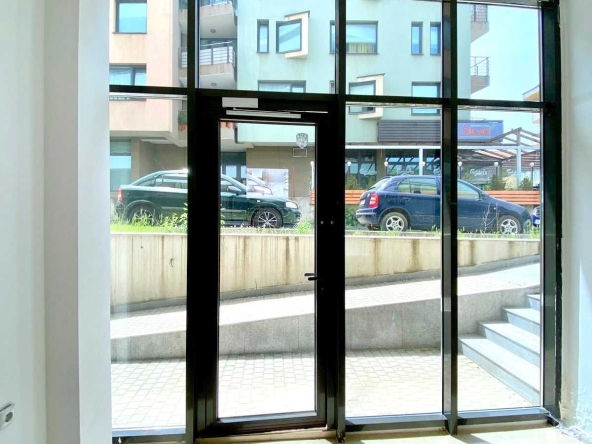 Дава се под наем Магазин в София, Манастирски ливади - 30 кв.м за 408 € - Снимка #1