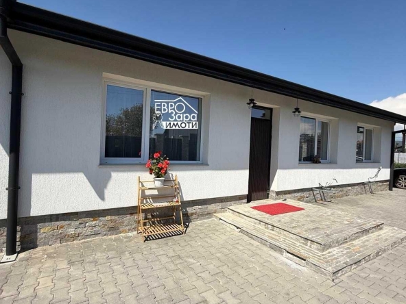 Къща в с. Богомилово, Област Стара Загора - 108 кв.м за 2750 €/кв.м - Снимка #1