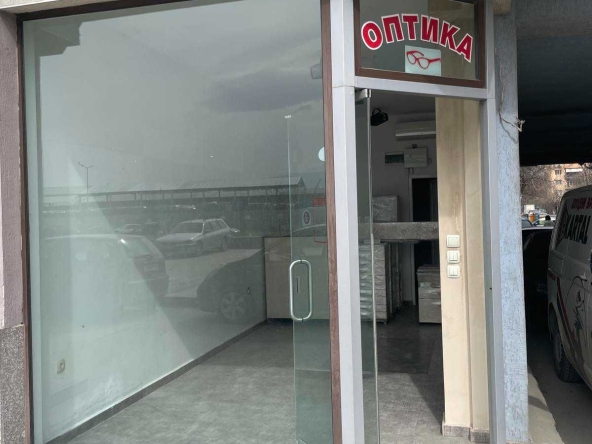Дава се под наем Магазин в Пловдив, Южен - 23 кв.м за 306 € - Снимка #1