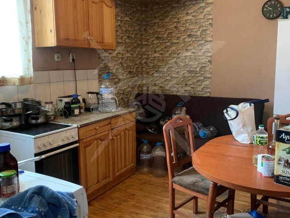 Къща в Пловдив, Център - 303 кв.м за 2558 €/кв.м - Снимка #1