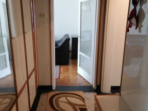 Дава се под наем Многостаен апартамент в Стара Загора, Център - 96 кв.м за 255 € - Снимка #1