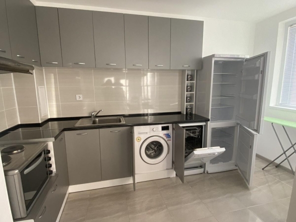 Дава се под наем Двустаен апартамент в Пловдив, Тракия - 63 кв.м за 400 € - Снимка #1