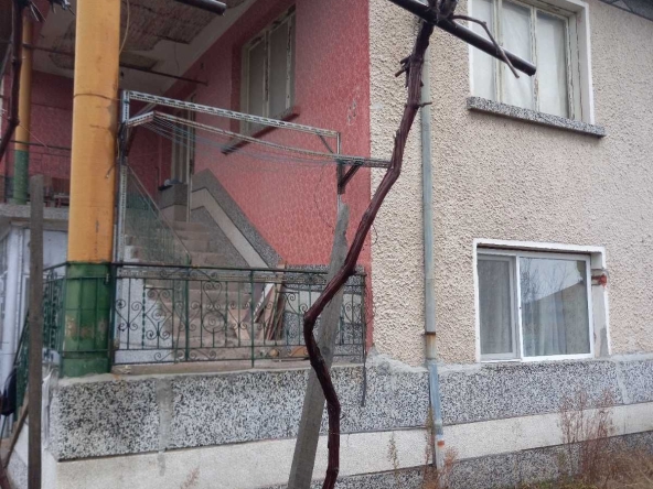 Къща в с. Тополово, Област Пловдив - 65 кв.м за 628 €/кв.м - Снимка #1