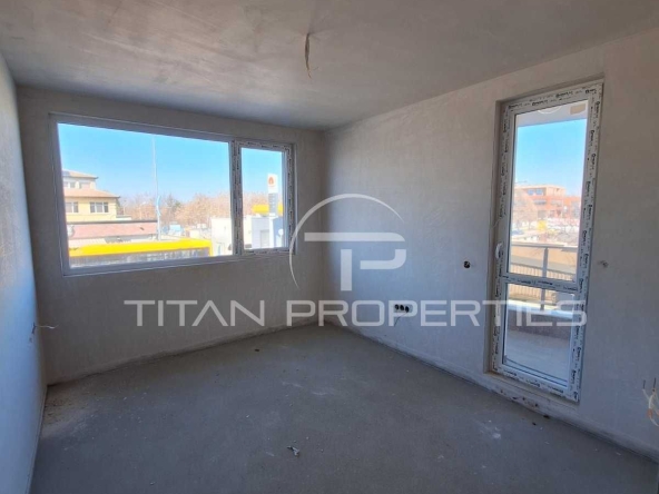 Тристаен апартамент в Пловдив, Остромила - 109 кв.м за 1432 €/кв.м - Снимка #1