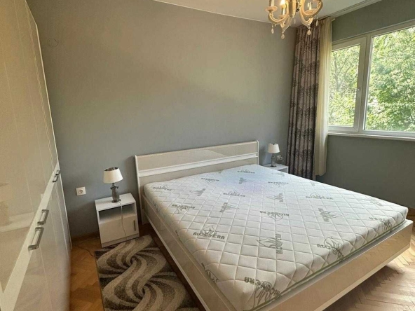 Дава се под наем Двустаен апартамент в София, Иван Вазов - 60 кв.м за 484.5 € - Снимка #1