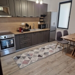 Дава се под наем Тристаен апартамент в Пловдив, Христо Смирненски - 96 кв.м за 850 € - Снимка #1