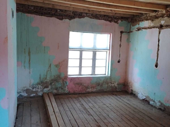 Къща в с. Топчии, Област Разград - 72 кв.м за 425 €/кв.м - Снимка #1