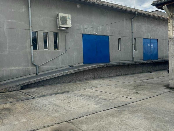 Промишлена сграда в Димитровград - 800 кв.м за 542 €/кв.м - Снимка #1