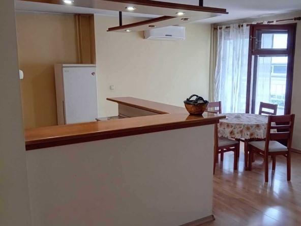 Дава се под наем Тристаен апартамент в София, Лозенец - 118 кв.м за 800 € - Снимка #1