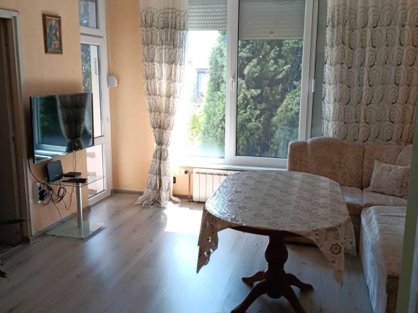 Тристаен апартамент в Стара Загора, Три чучура - център - 80 кв.м за 969 €/кв.м - Снимка #1