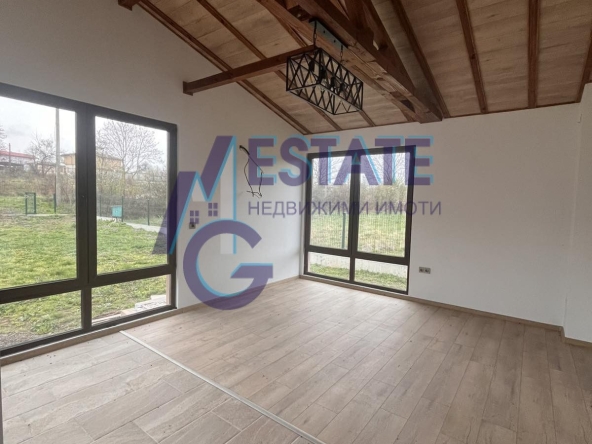 Къща в с. Велика, Област Бургас - 64 кв.м за 1547 €/кв.м - Снимка #1