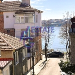 Тристаен апартамент в Царево - 86 кв.м за 1205 €/кв.м - Снимка #1