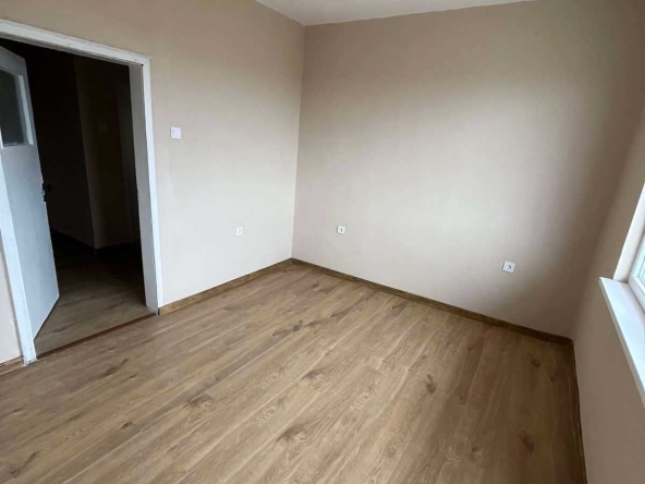 Двустаен апартамент в Казанлък - 66 кв.м за 1275 €/кв.м - Снимка #1