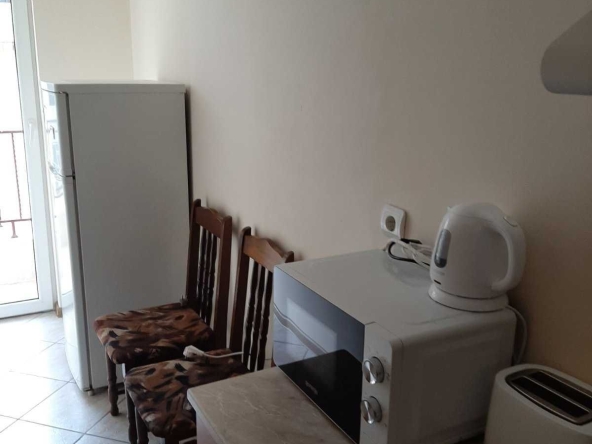 Четиристаен апартамент в Варна, Лятно кино Тракия - 100 кв.м за 1800 €/кв.м - Снимка #1