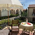 Двустаен апартамент в к.к. Елените - 65 кв.м за 1133 €/кв.м - Снимка #1