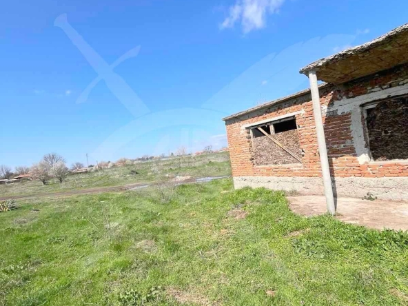Къща в с. Караджалово, Област Пловдив - 120 кв.м за 121 €/кв.м - Снимка #1