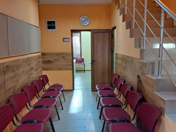 Офис в Видин, Център - 150 кв.м за 934 €/кв.м - Снимка #1