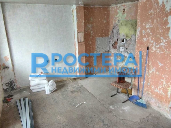 Едностаен апартамент в Търговище, Център - 33 кв.м за 1158 €/кв.м - Снимка #1