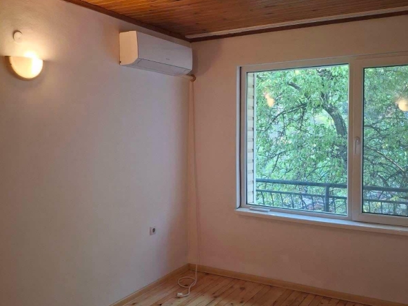 Дава се под наем Двустаен апартамент в София, Бояна - 55 кв.м за 399 € - Снимка #1