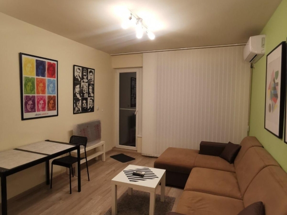 Дава се под наем Двустаен апартамент в Пловдив, Младежки Хълм - 54 кв.м за 397.8 € - Снимка #1