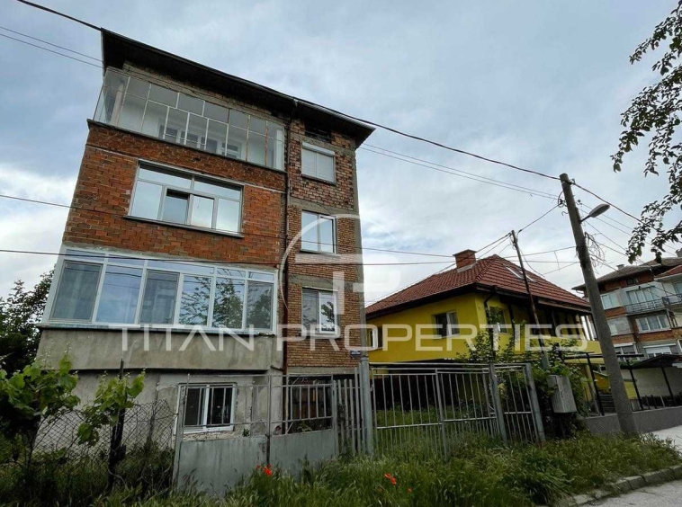 Етаж от къща в Пловдив, Прослав - 120 кв.м за 1417 €/кв.м - Снимка #1