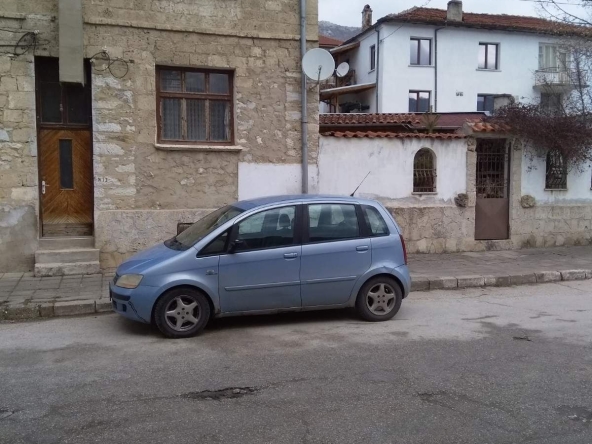Къща в с. Хвойна, Област Смолян - 100 кв.м за 580 €/кв.м - Снимка #1