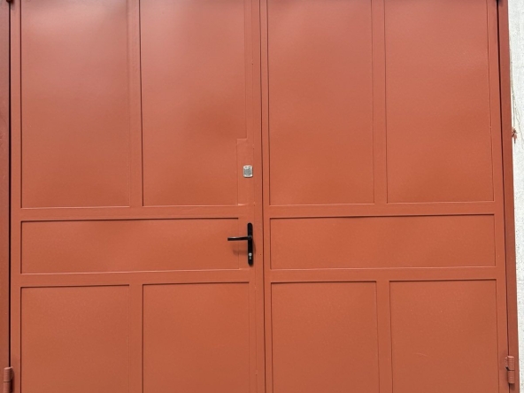 Дава се под наем Гараж / Паркомясто в Велико Търново, Колю Фичето - 18 кв.м за 76.5 € - Снимка #1