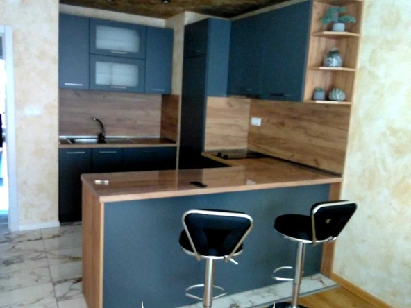 Дава се под наем Двустаен апартамент в Пловдив, Кючук Париж - 75 кв.м за 358 € - Снимка #1