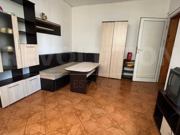 Двустаен апартамент в Варна, Център - 33 кв.м за 1970 €/кв.м - Снимка #1