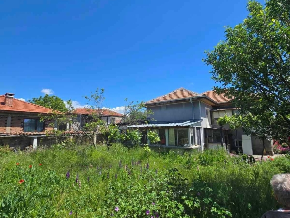 Къща в с. Пъдарско, Област Пловдив - 108 кв.м за 417 €/кв.м - Снимка #1