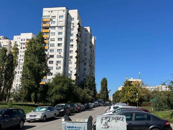 Двустаен апартамент в София, Люлин 10 - 64 кв.м за 2063 €/кв.м - Снимка #1