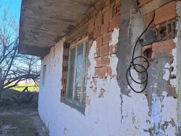 Къща в Търговище, Вилна зона - 60 кв.м за 417 €/кв.м - Снимка #1