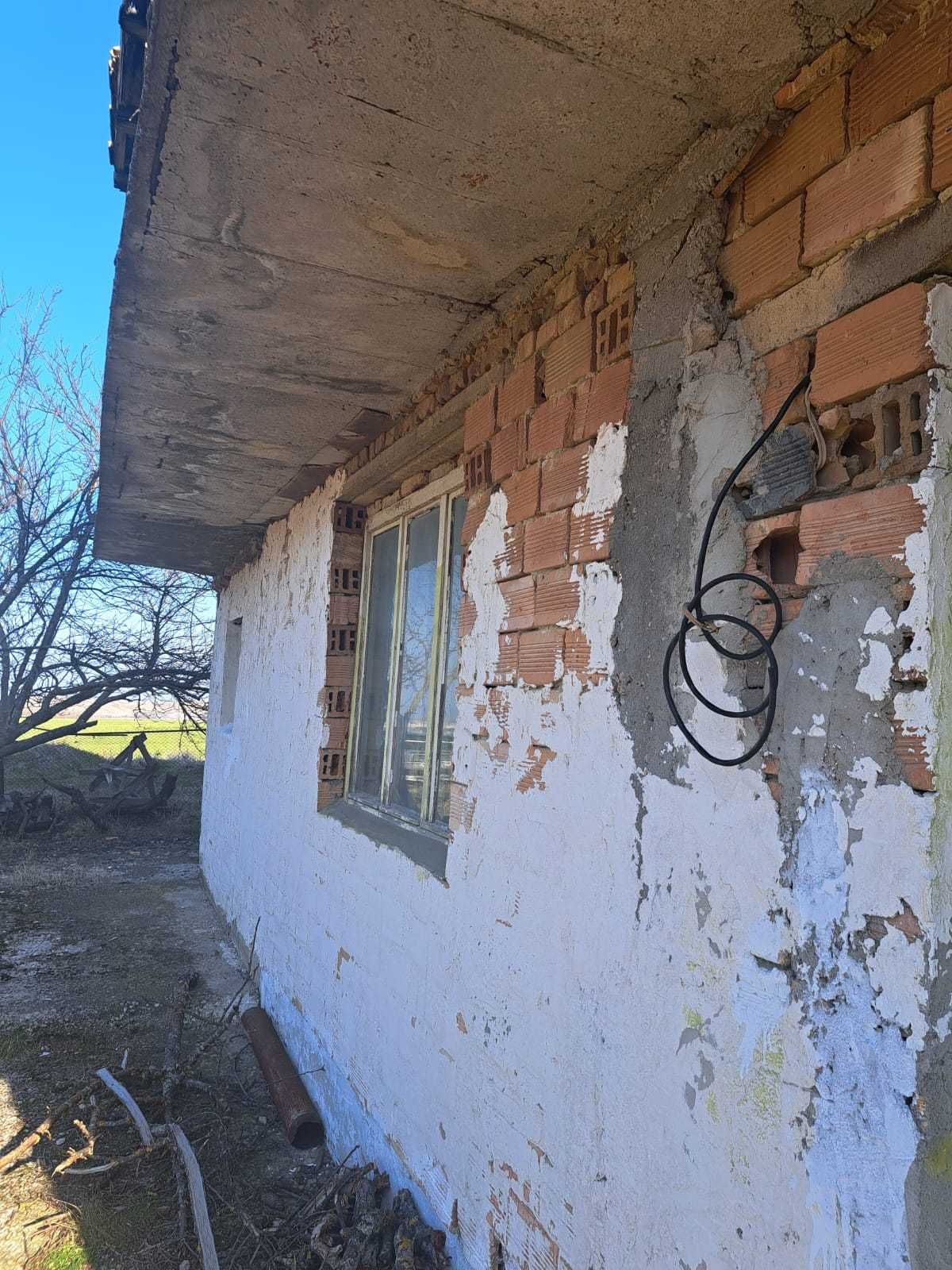 Къща в Търговище, Вилна зона - 60 кв.м за 417 €/кв.м - Снимка #1