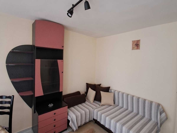 Дава се под наем Двустаен апартамент в Варна, Чаталджа - 55 кв.м за 357 € - Снимка #1