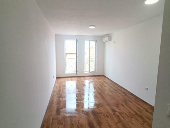 Едностаен апартамент в к.к. Слънчев бряг - 32 кв.м за 844 €/кв.м - Снимка #1