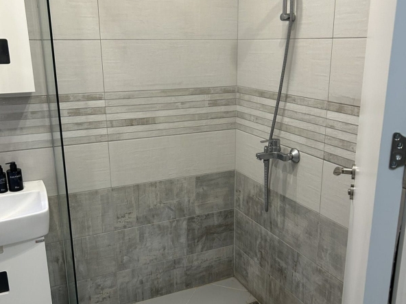 Дава се под наем Двустаен апартамент в София, Витоша - 55 кв.м за 510 € - Снимка #1