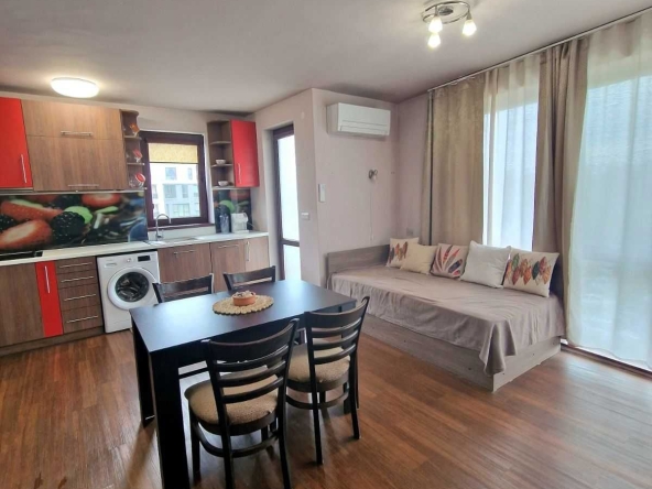 Дава се под наем Тристаен апартамент в София, Дървеница - 110 кв.м за 714 € - Снимка #1